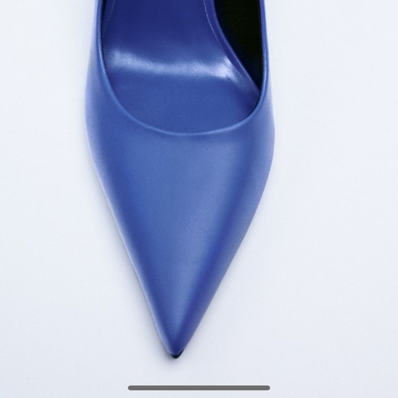 Blue heel shoes - Picture 4 of 6